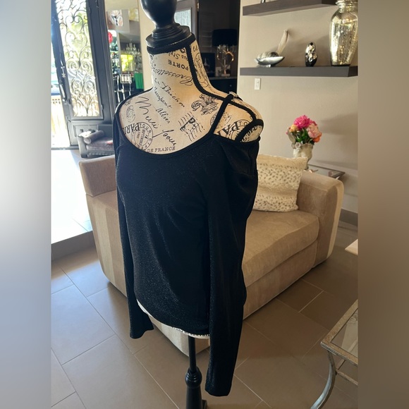 🆕 DKNY Black shimmery Top - Picture 8 of 14